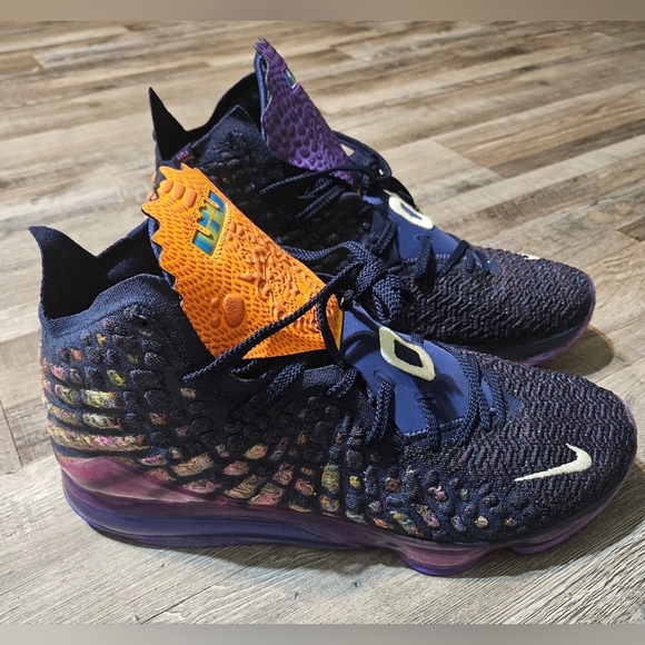 💙Nike Lebron XVII 'Space Jam Monstars' Basketball Shoes CD5050-400 SZ (17)💚 - Picture 6 of 16
